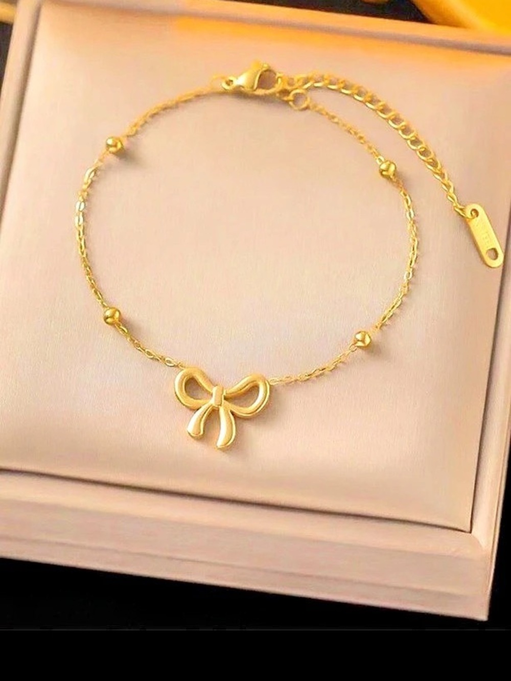 ⚜️⚜️Stainless steel Gold Bow Charm Bracelet
